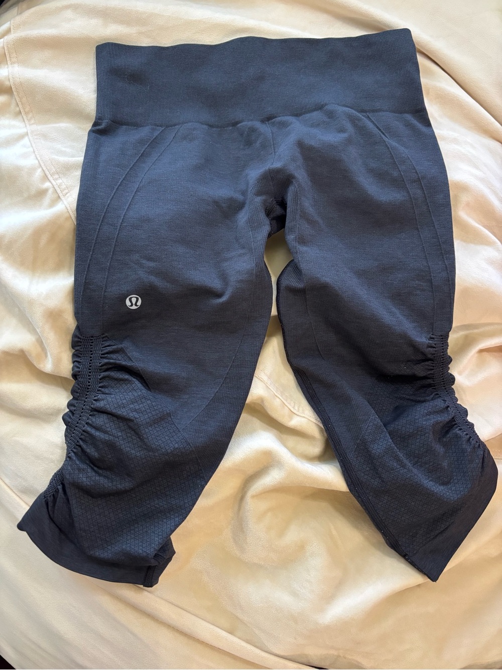 lululemon athletica Black Ruched Capri Leggings